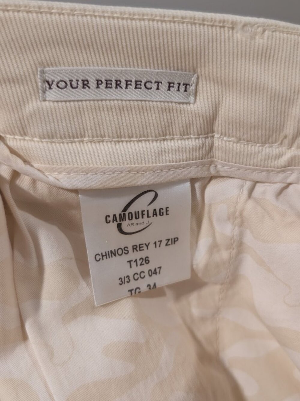 Camouflage Ar and J. | Chinos Rey 17 Zip In Bianco Ecru - Picture 6 of 11